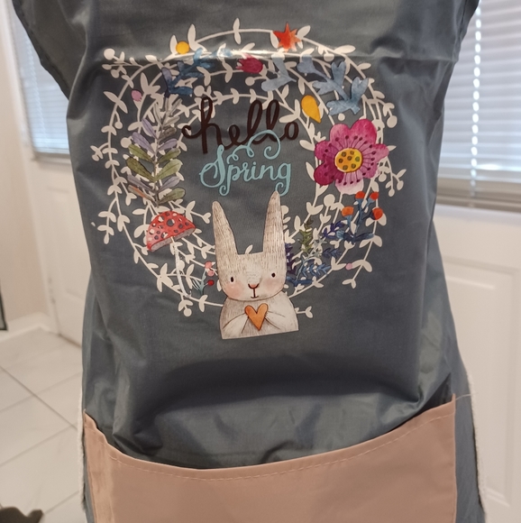 4/$40 New Blue Bunny Print Apron - Size O/S - Picture 3 of 12